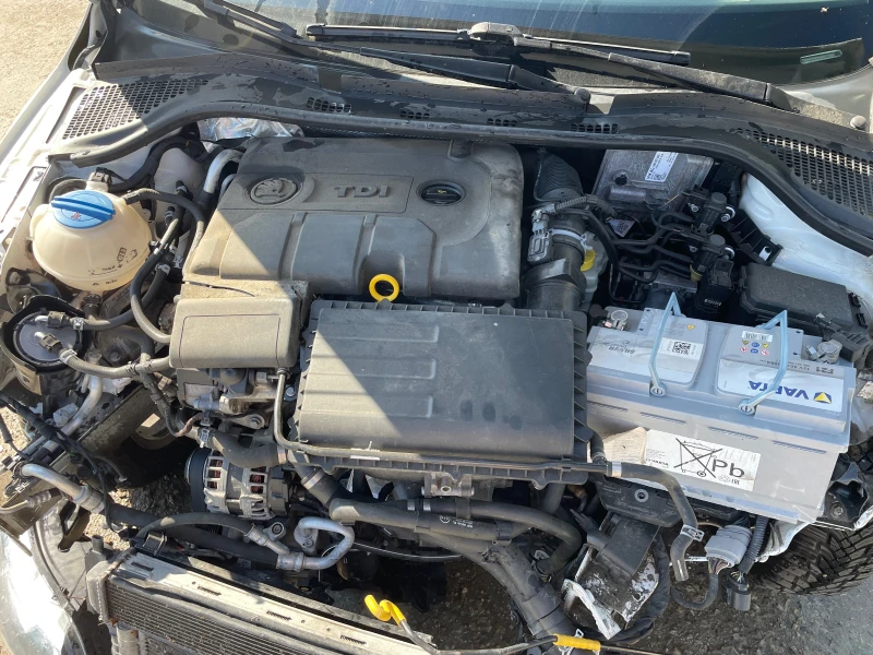 Skoda Rapid 1.4 TDI, снимка 9 - Автомобили и джипове - 51158495