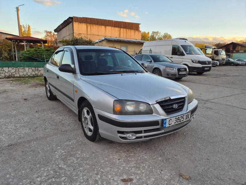 Hyundai Elantra, снимка 7 - Автомобили и джипове - 52578520