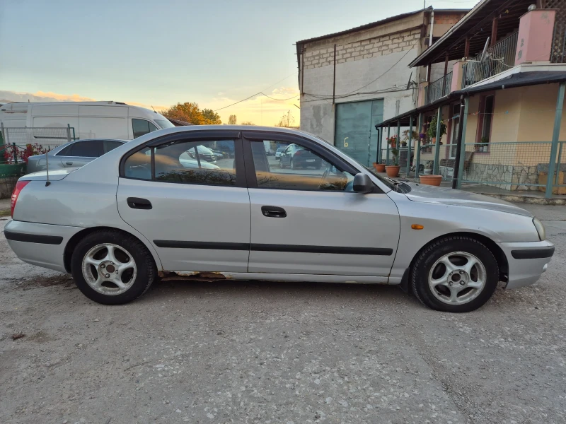 Hyundai Elantra, снимка 6 - Автомобили и джипове - 52578520