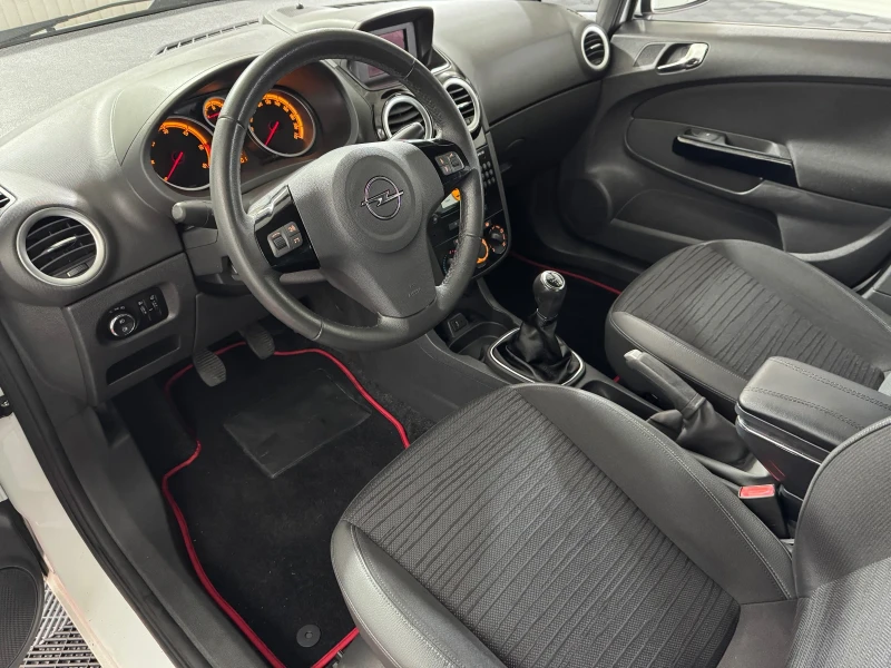 Opel Corsa 1.3 CDTI 95 h.p. - 5 ВРАТИ - SPORT PACKAGE , снимка 8 - Автомобили и джипове - 52663244