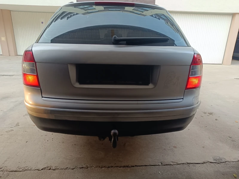 Audi A4 1.9TDI 131k.c., снимка 3 - Автомобили и джипове - 52682127