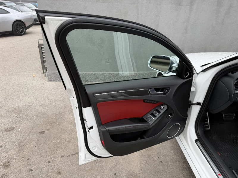 Audi S4, снимка 8 - Автомобили и джипове - 52882111