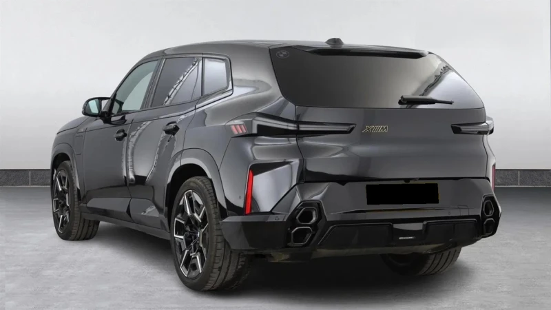 BMW XM xDrive Hybrid 4.4, снимка 3 - Автомобили и джипове - 53180235