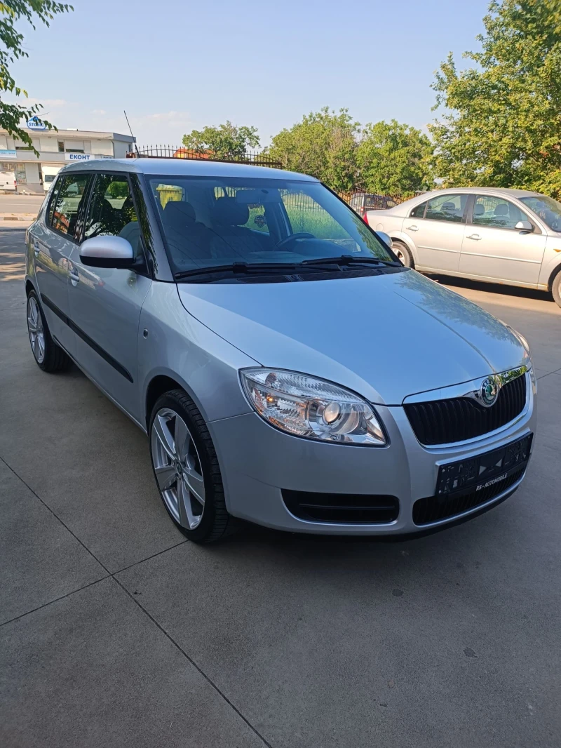 Skoda Fabia 1.4i 85ks XENON - 6800 лв. - 40471766 1