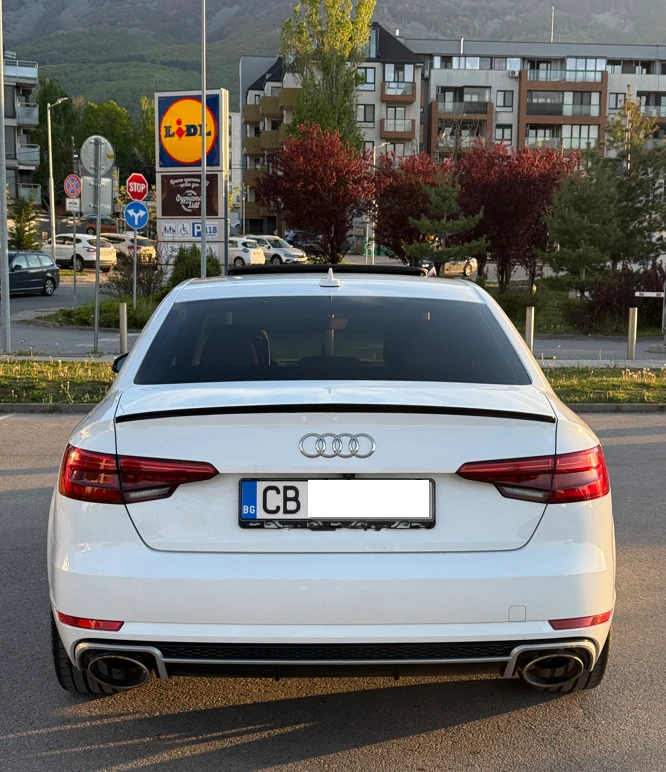 Audi A4 2.0 TFSI, снимка 8 - Автомобили и джипове - 51472365