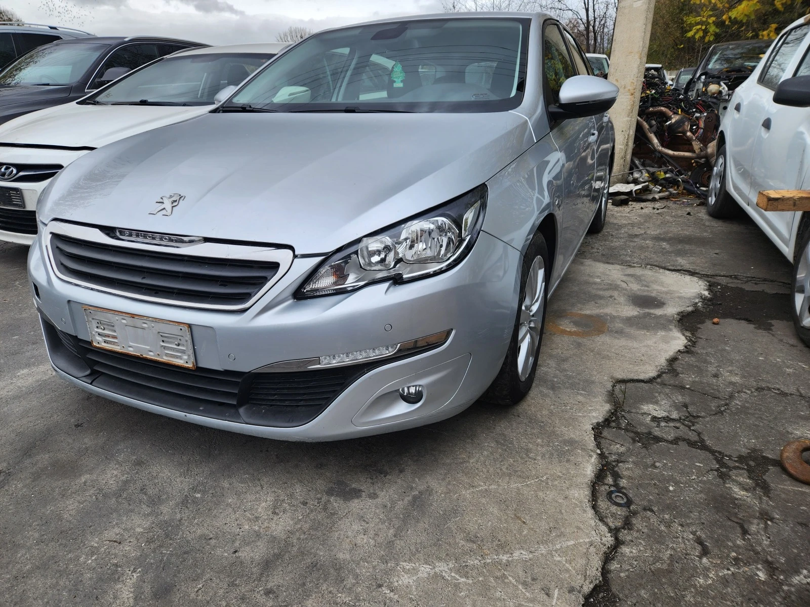 Peugeot 308 2.0hdi - изображение 4