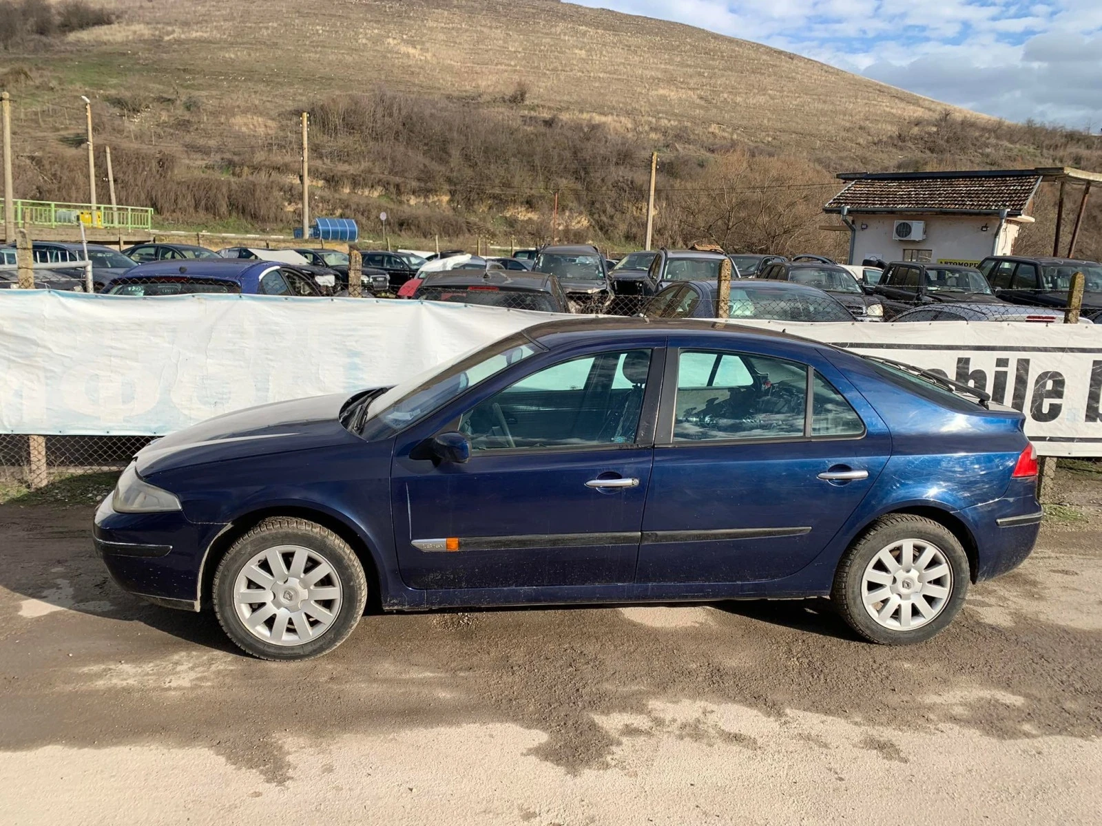 Renault Laguna 1.8 - изображение 4