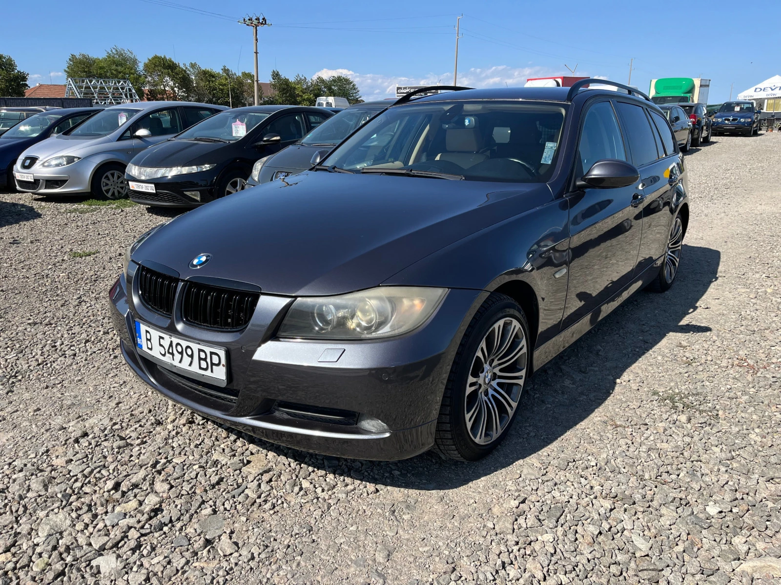 BMW 320 FACELIFT * NAVI * FULL - [1] 