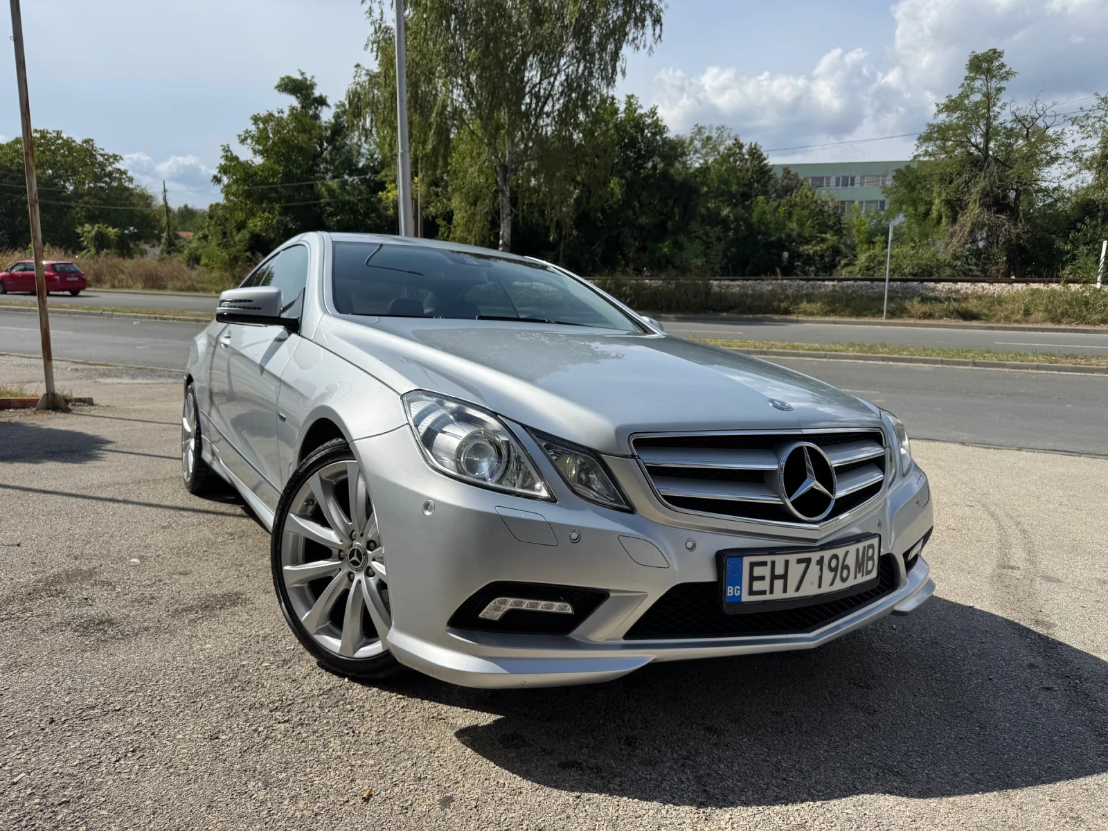 Mercedes-Benz E 220 AMG пакет | Mobile.bg — изображение 1