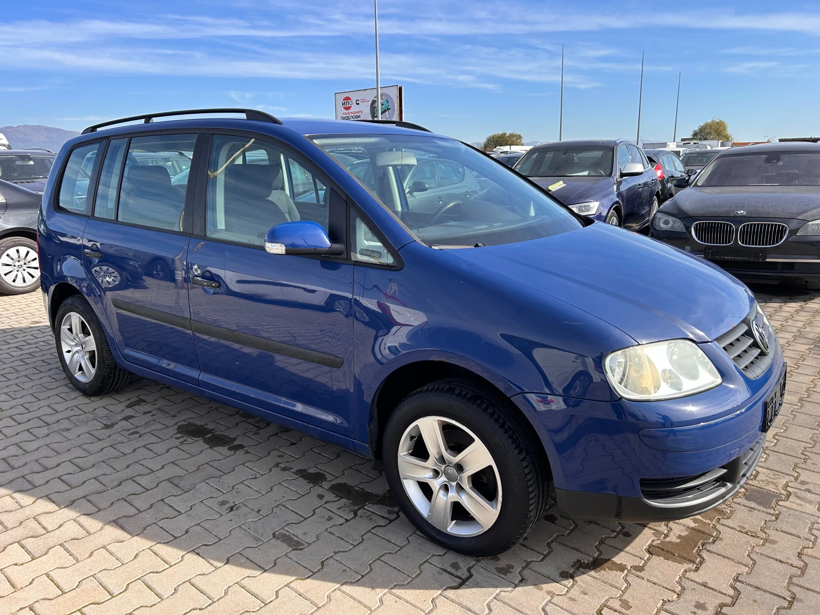 VW Touran 1.6i 6+ 1 EURO 4 ЛИЗИНГ - изображение 4