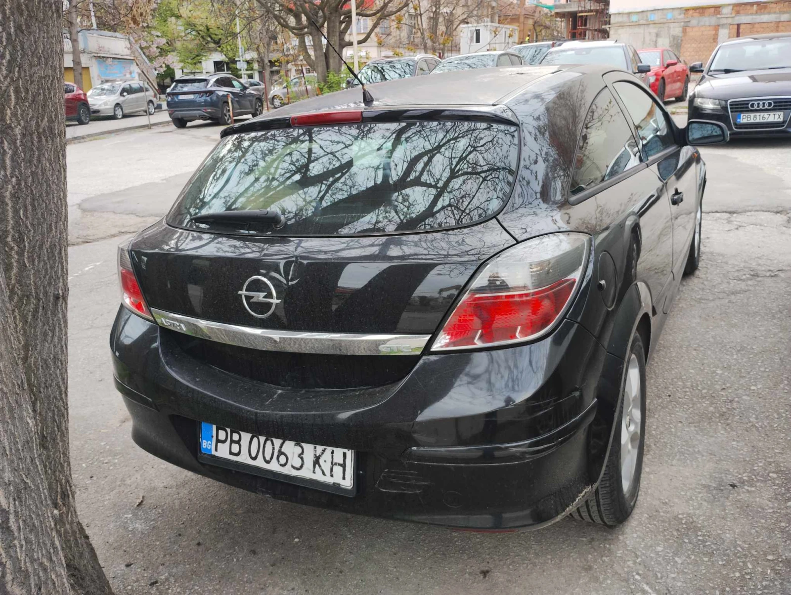 Opel Astra H GTC - изображение 9