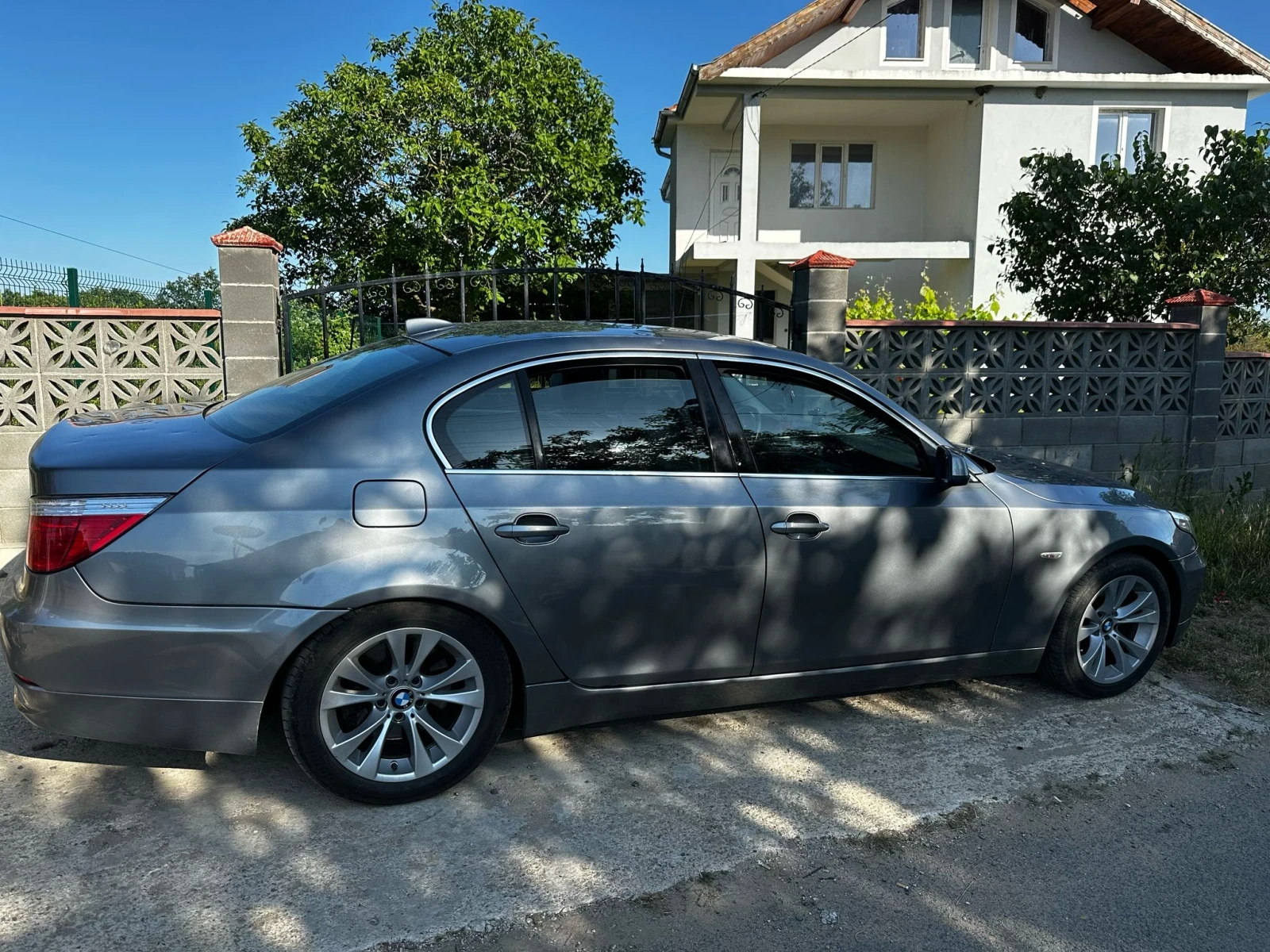 BMW 530  - изображение 7