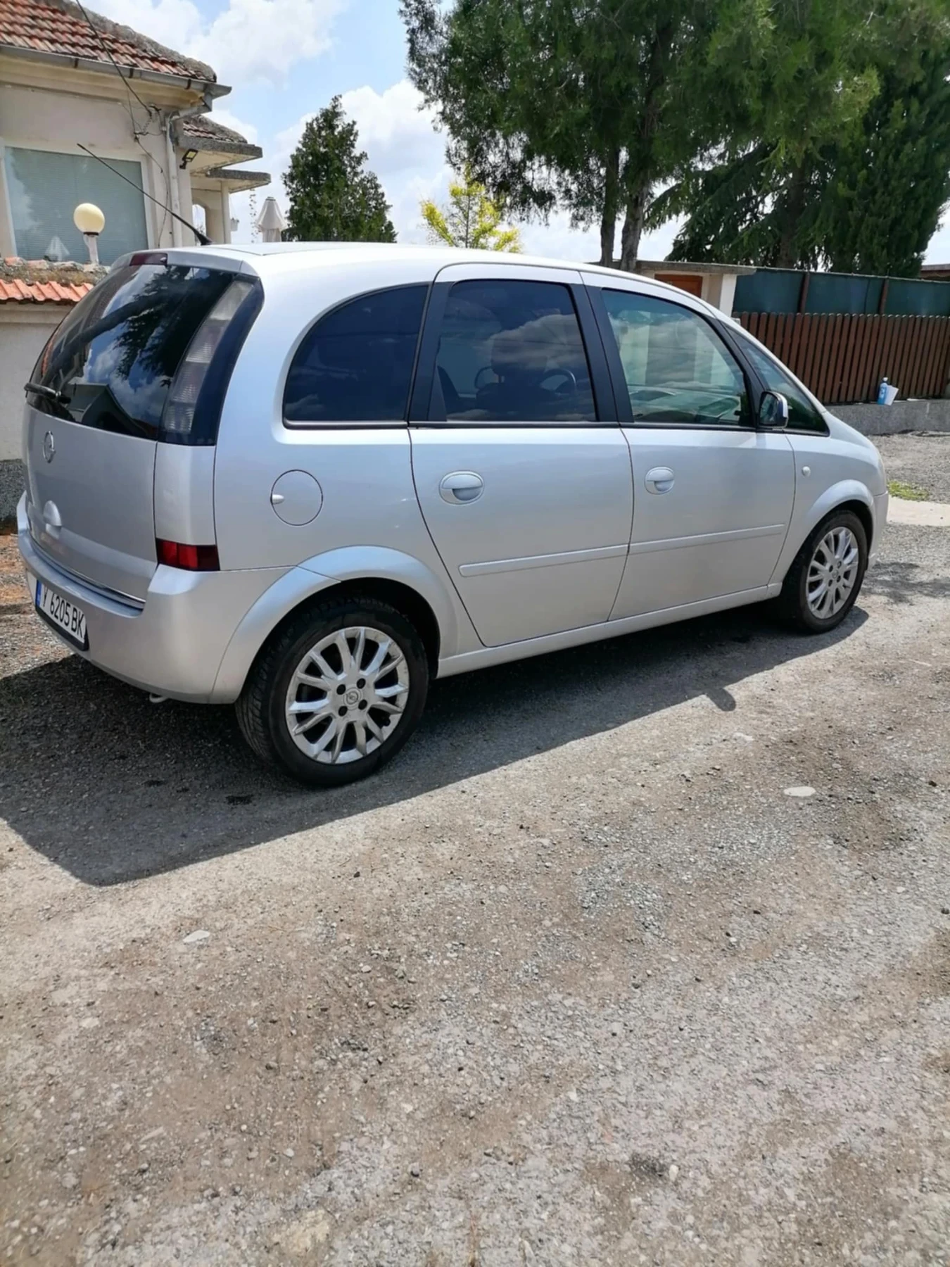Opel Meriva 1.4 - изображение 2