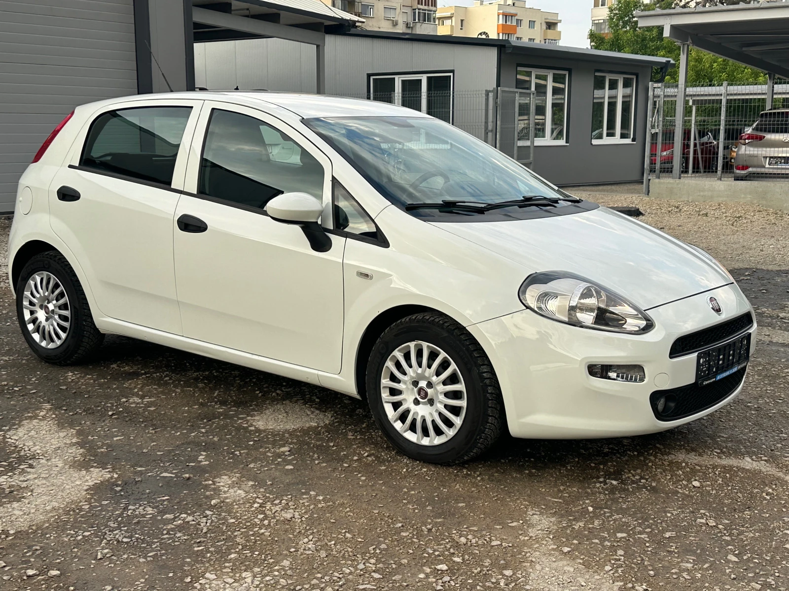 Fiat Punto 1.3JTD* TOP* EVRO6* 22.11.2017 - изображение 3