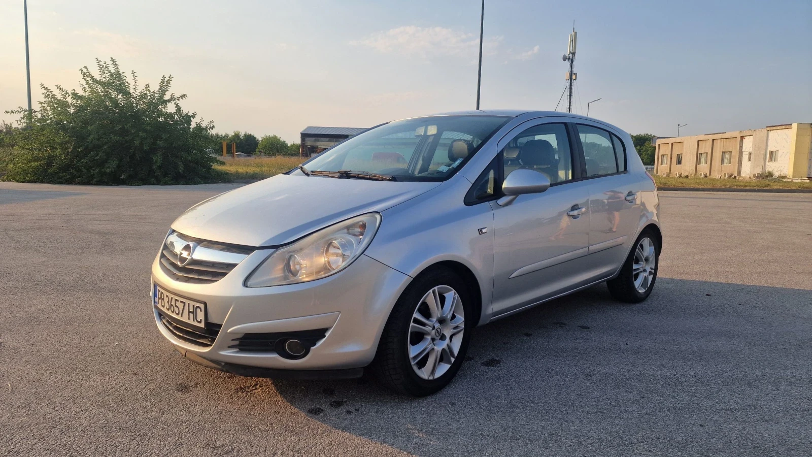 Opel Corsa 1.4i 16v газ  - изображение 2