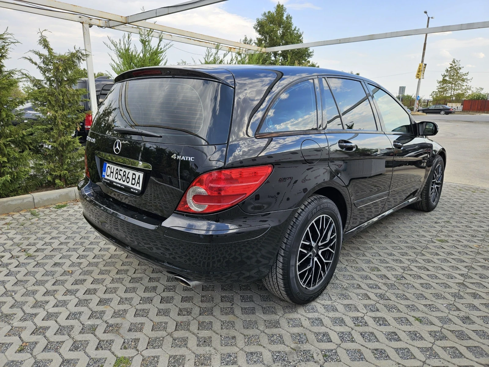 Mercedes-Benz R 320 3.0CDI-224кс= 6МЕСТА= 4ПОДГРЕВ= НАВИ= ШИБЕДАХ - изображение 3