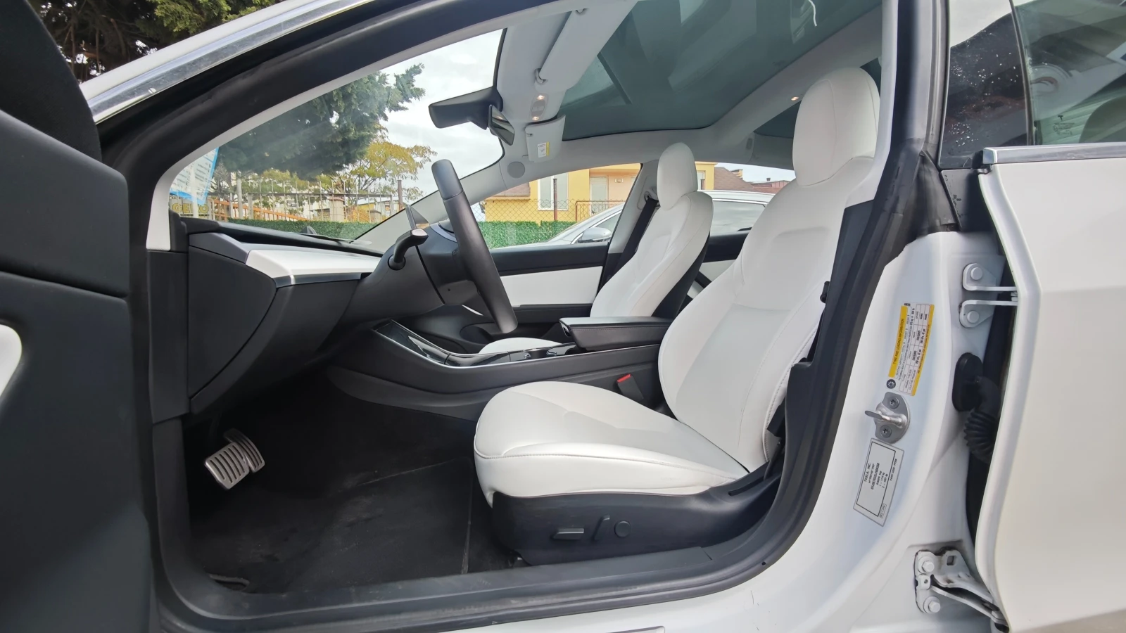 Tesla Model 3 Performance | Mobile.bg   11