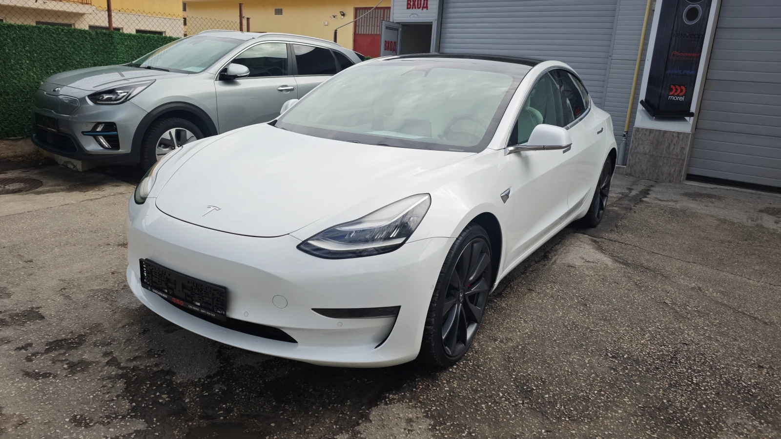 Tesla Model 3 Performance | Mobile.bg   1