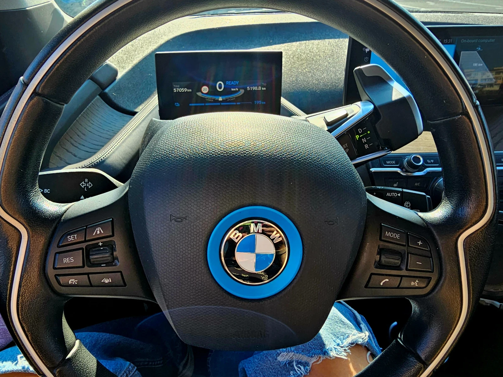 BMW i3 S, Кожа, Термопомпа, 120Ah - изображение 9