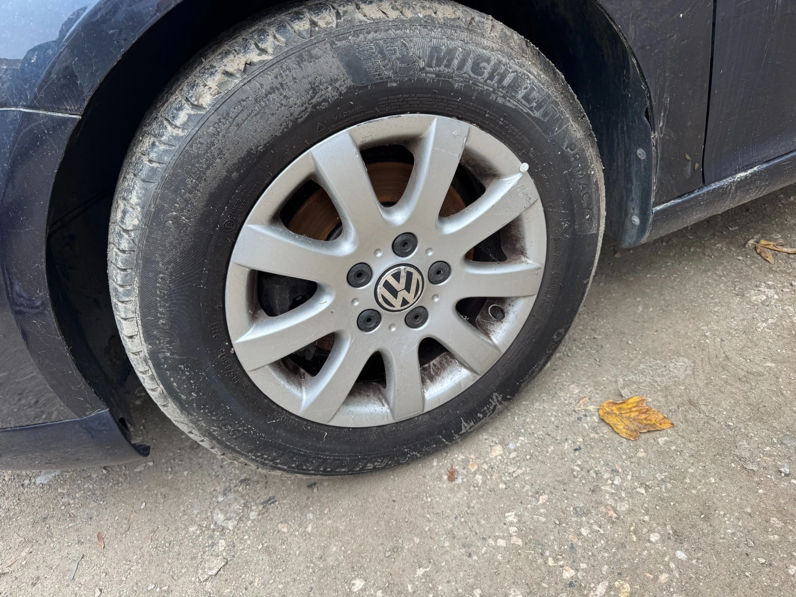 VW Golf 5 - изображение 8