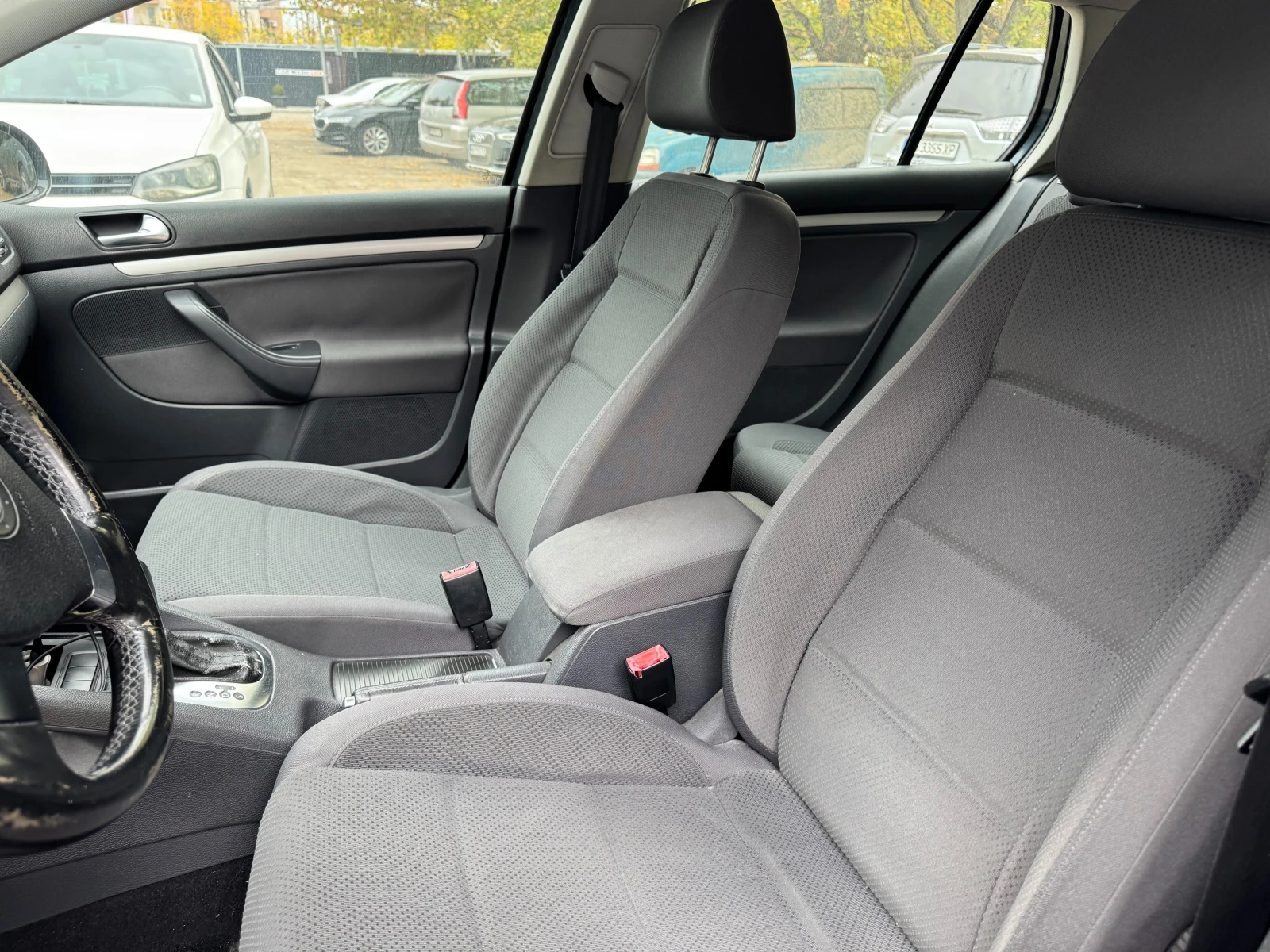 VW Golf 5 - изображение 9