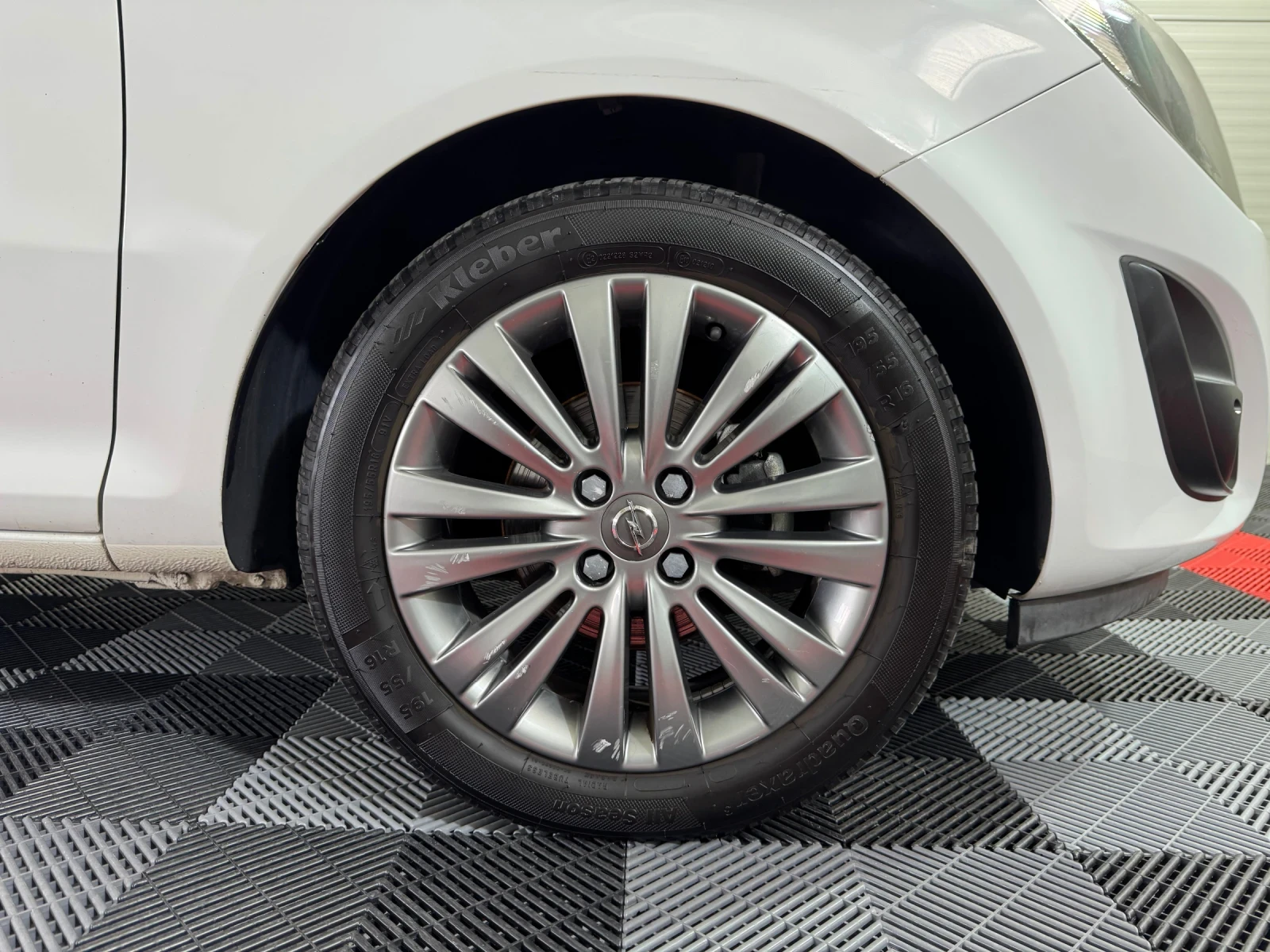 Opel Corsa 1.3 CDTI 95 h.p. - 5  - SPORT PACKAGE  | Mobile.bg   14