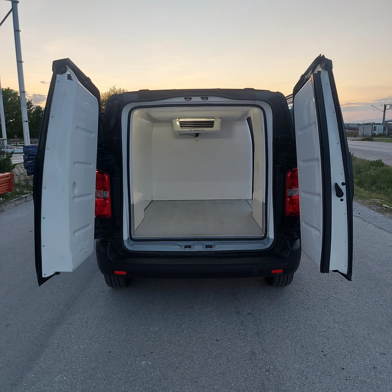 Peugeot Expert ����.�� � ��� | Mobile.bg � ����������� 13