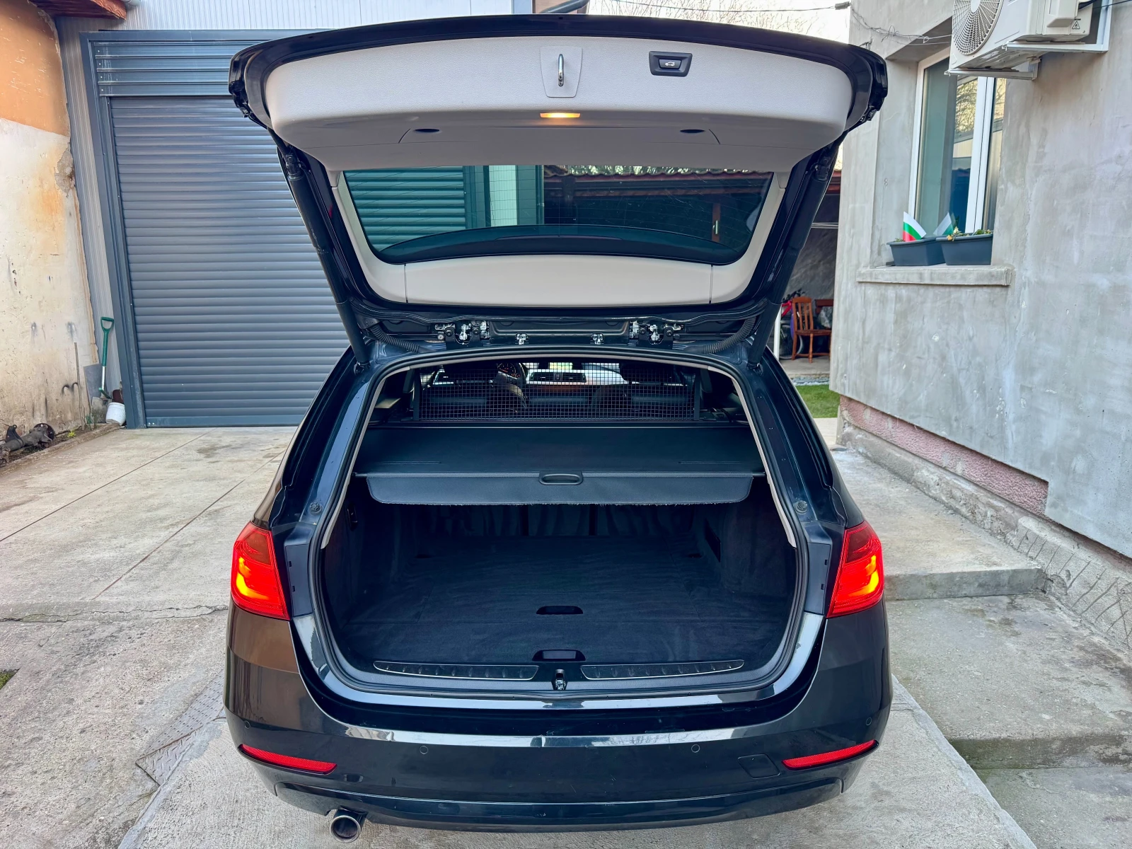 BMW 318 2.0d, снимка 15 - Автомобили и джипове - 53728217