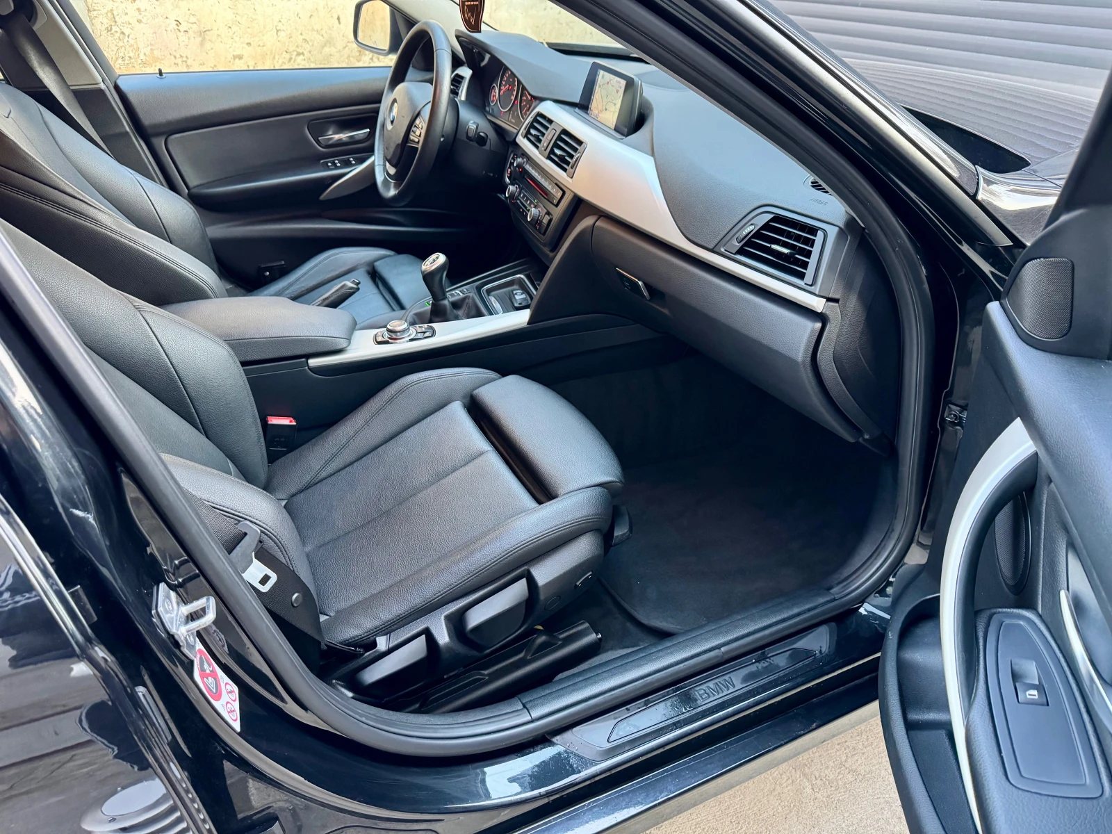 BMW 318 2.0d, снимка 8 - Автомобили и джипове - 53728217