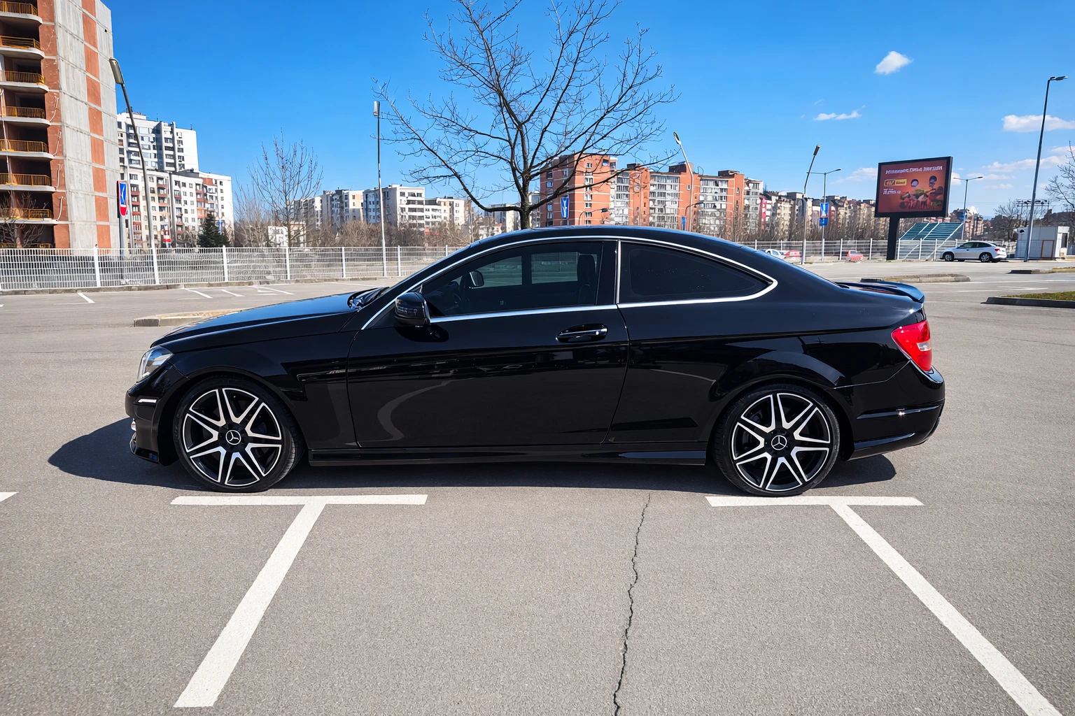 Mercedes-Benz C 350, снимка 4 - Автомобили и джипове - 53762718