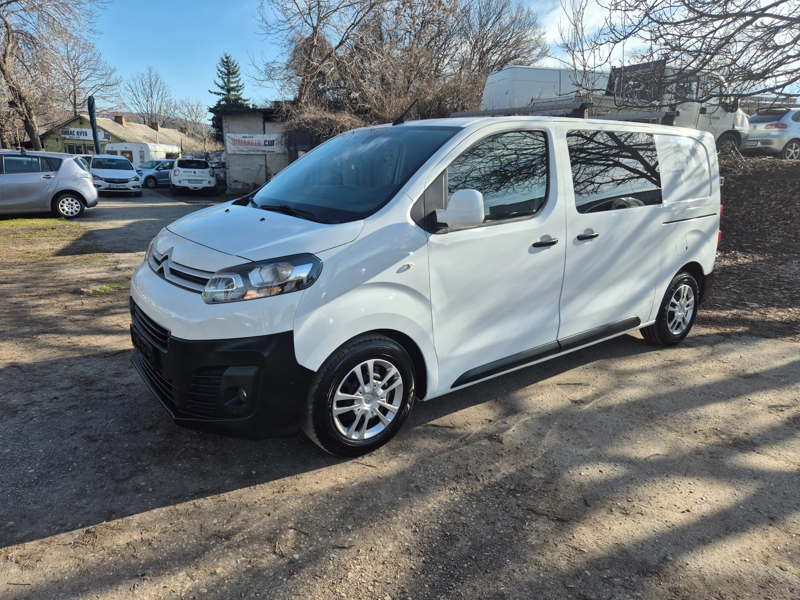 Citroen Jumpy 1.6HDI 6 МЕСТА 2БРОЯ СТР. ВРАТИ