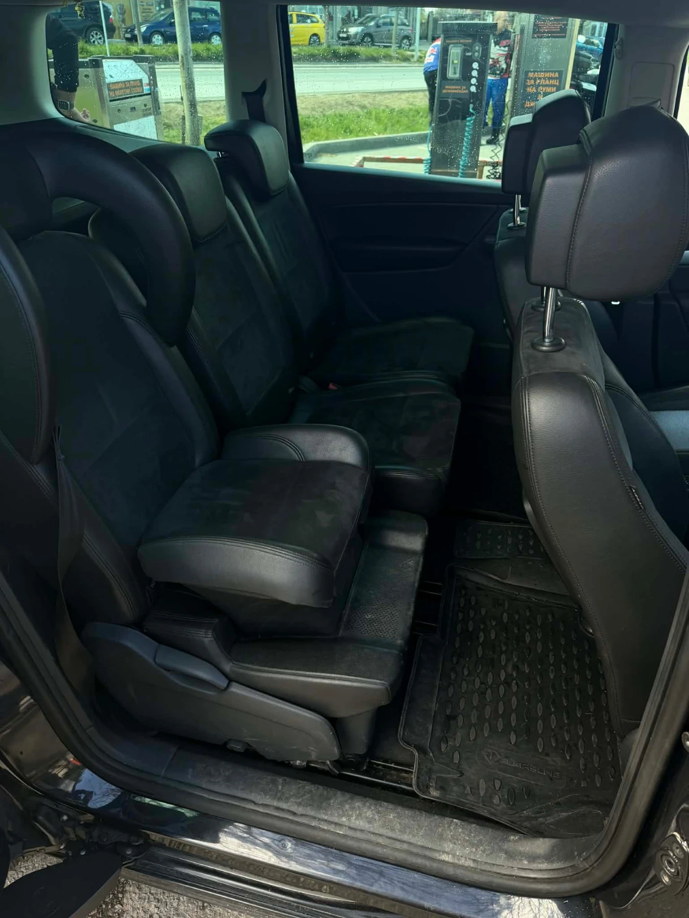 VW Sharan 7N 2.0 TDI 170 к.с. DSG   7 места, Sky, снимка 11 - Автомобили и джипове - 53816670