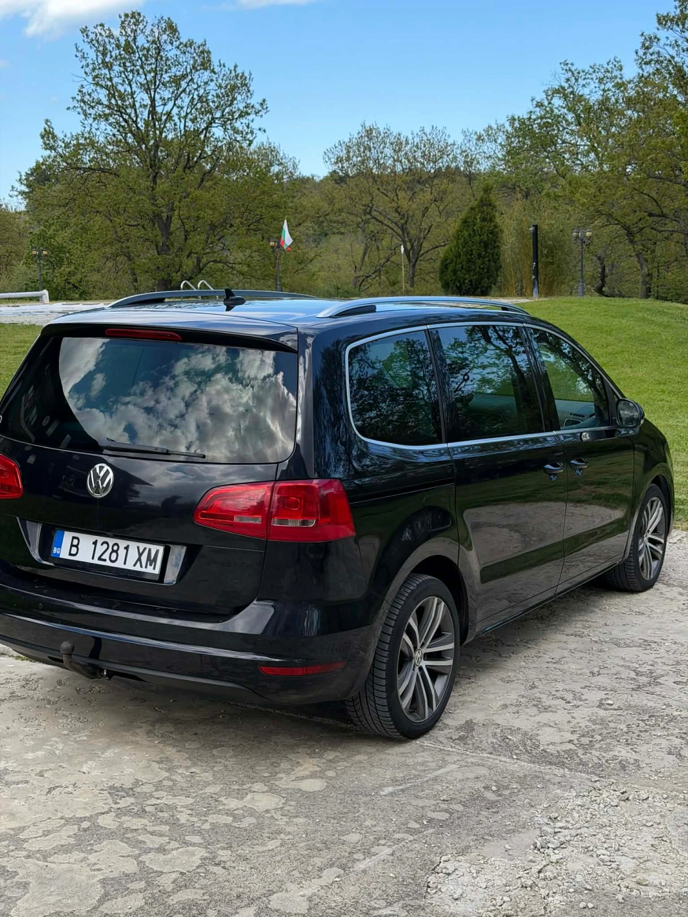 VW Sharan 7N 2.0 TDI 170 к.с. DSG   7 места, Sky, снимка 6 - Автомобили и джипове - 53816670