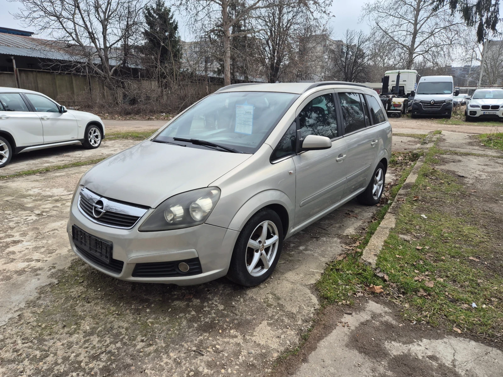 Opel Zafira 1.9 CDTI , снимка 2 - Автомобили и джипове - 53853483