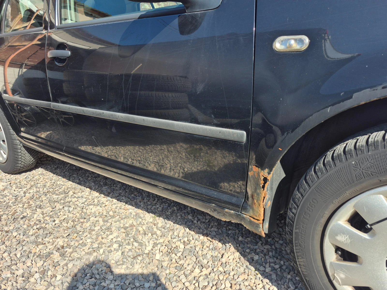 VW Golf 1.9 TDI, снимка 8 - Автомобили и джипове - 53892075