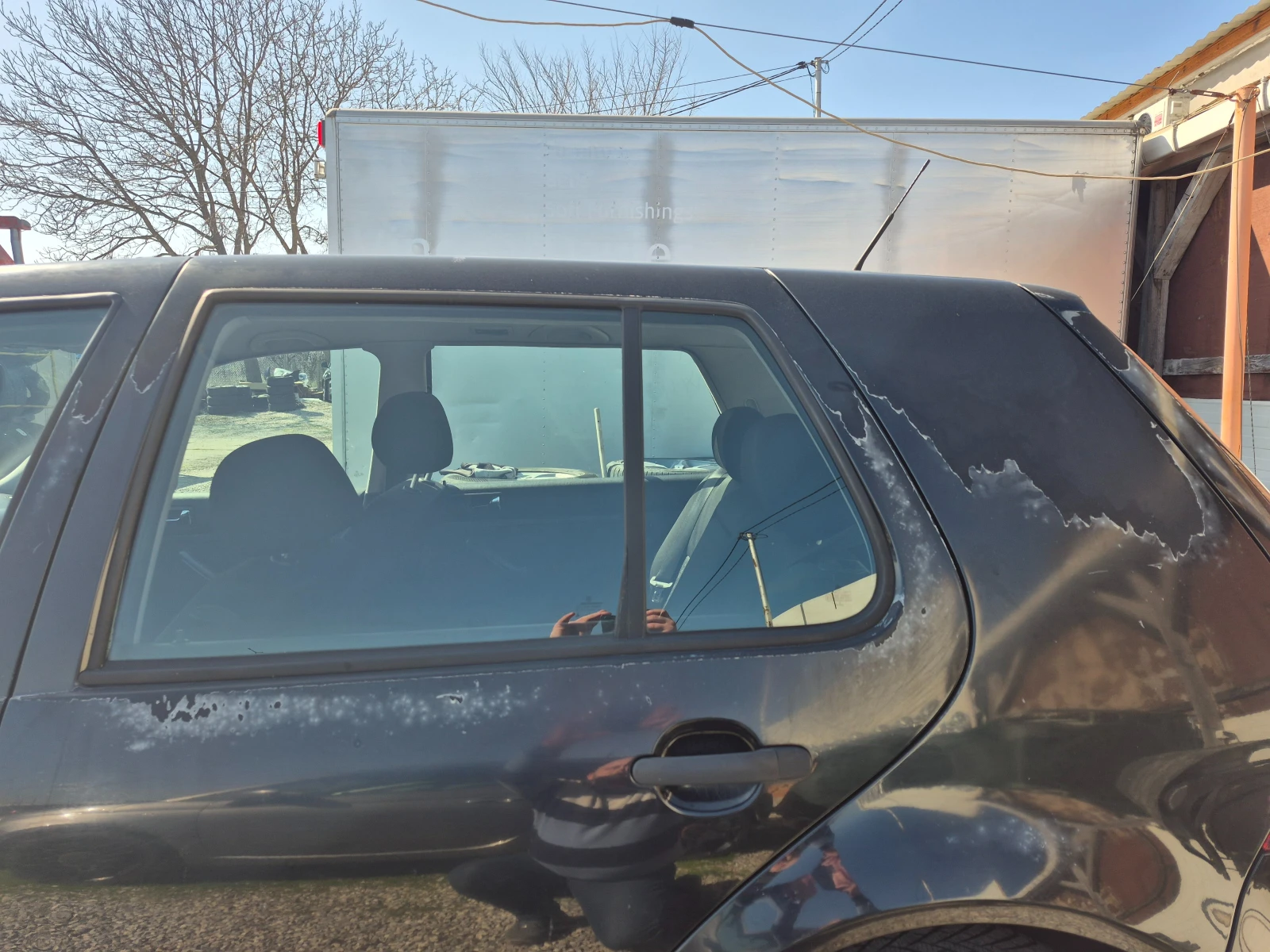 VW Golf 1.9 TDI, снимка 11 - Автомобили и джипове - 53892075