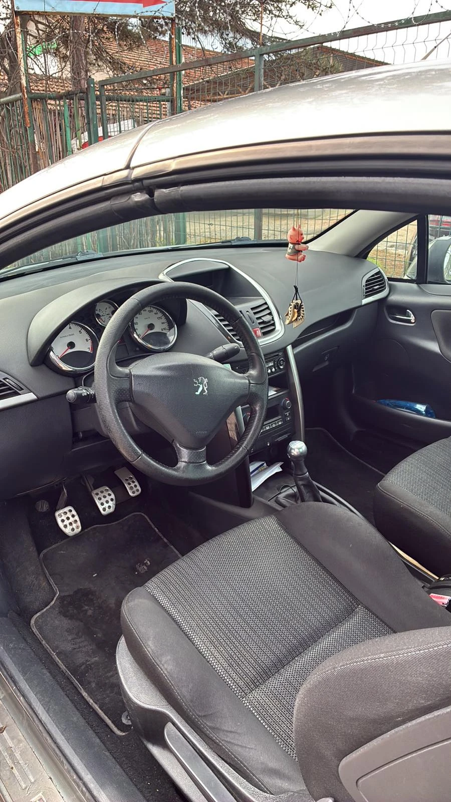 Peugeot 207, снимка 6 - Автомобили и джипове - 54007614