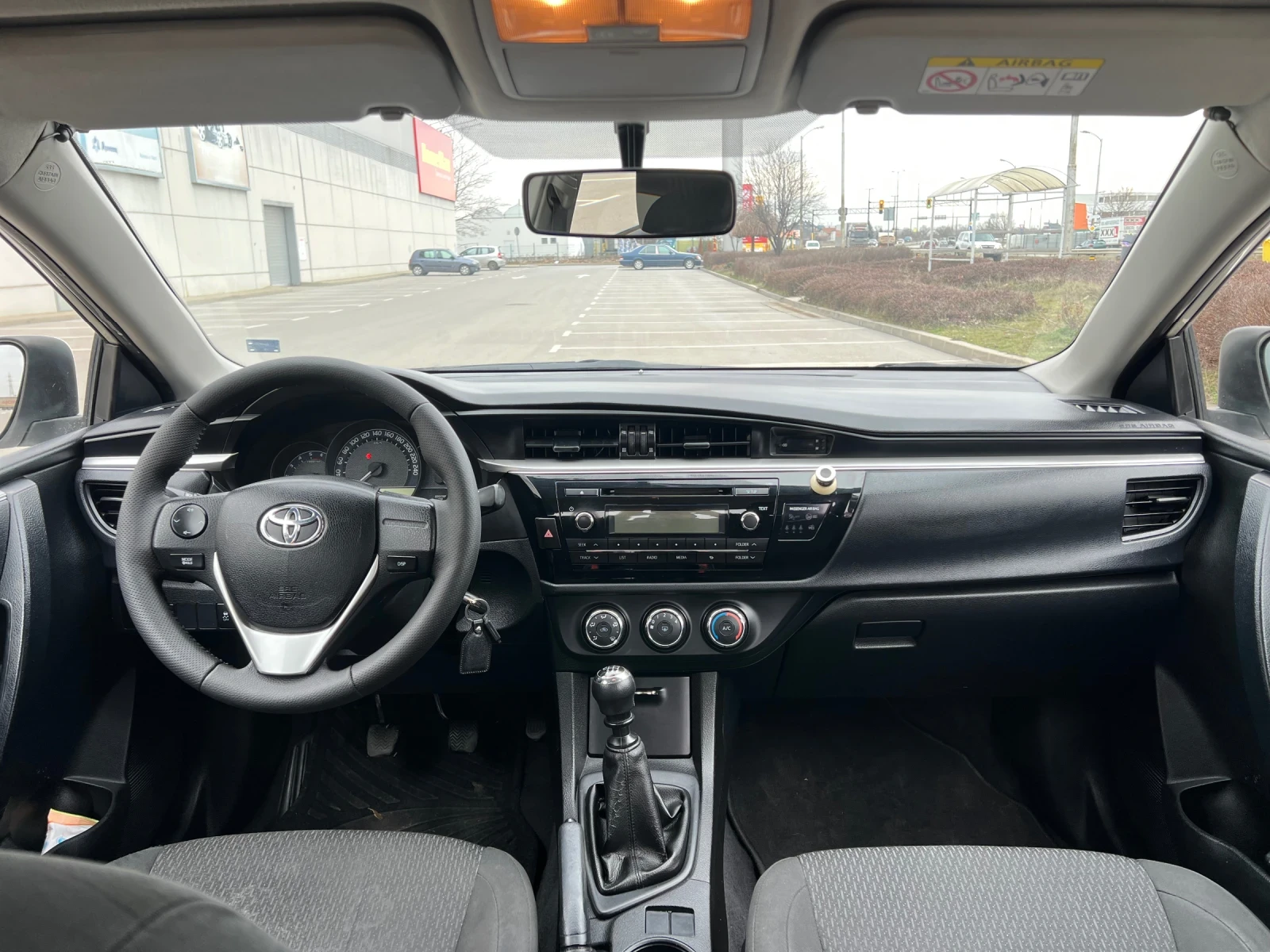 Toyota Corolla 1.4D-4D, снимка 11 - Автомобили и джипове - 54065617