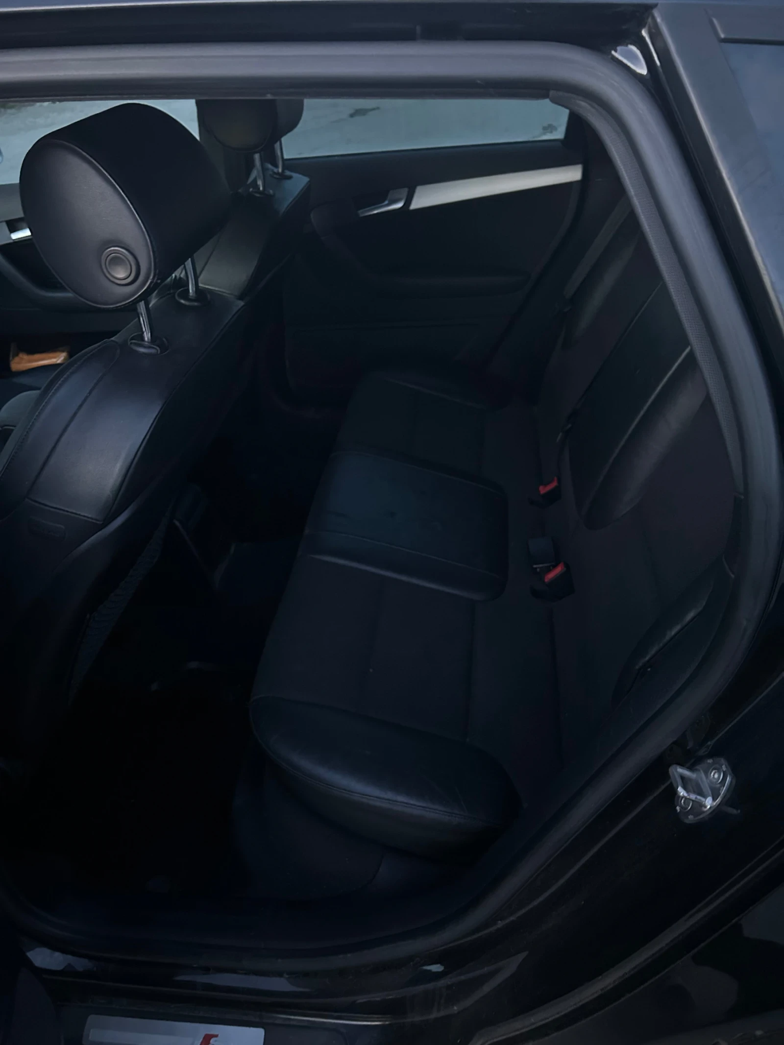 Audi A3 2.0 TFSI турбо бензин, снимка 8 - Автомобили и джипове - 54156771