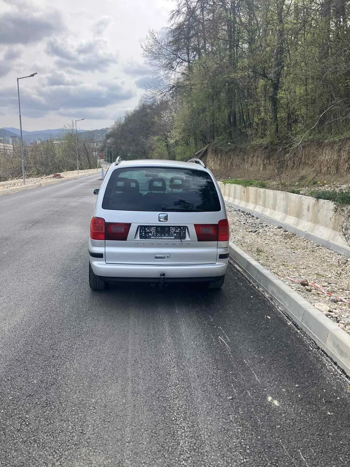 Seat Alhambra 1.9 TDI 6+ 1, снимка 5 - Автомобили и джипове - 54246315