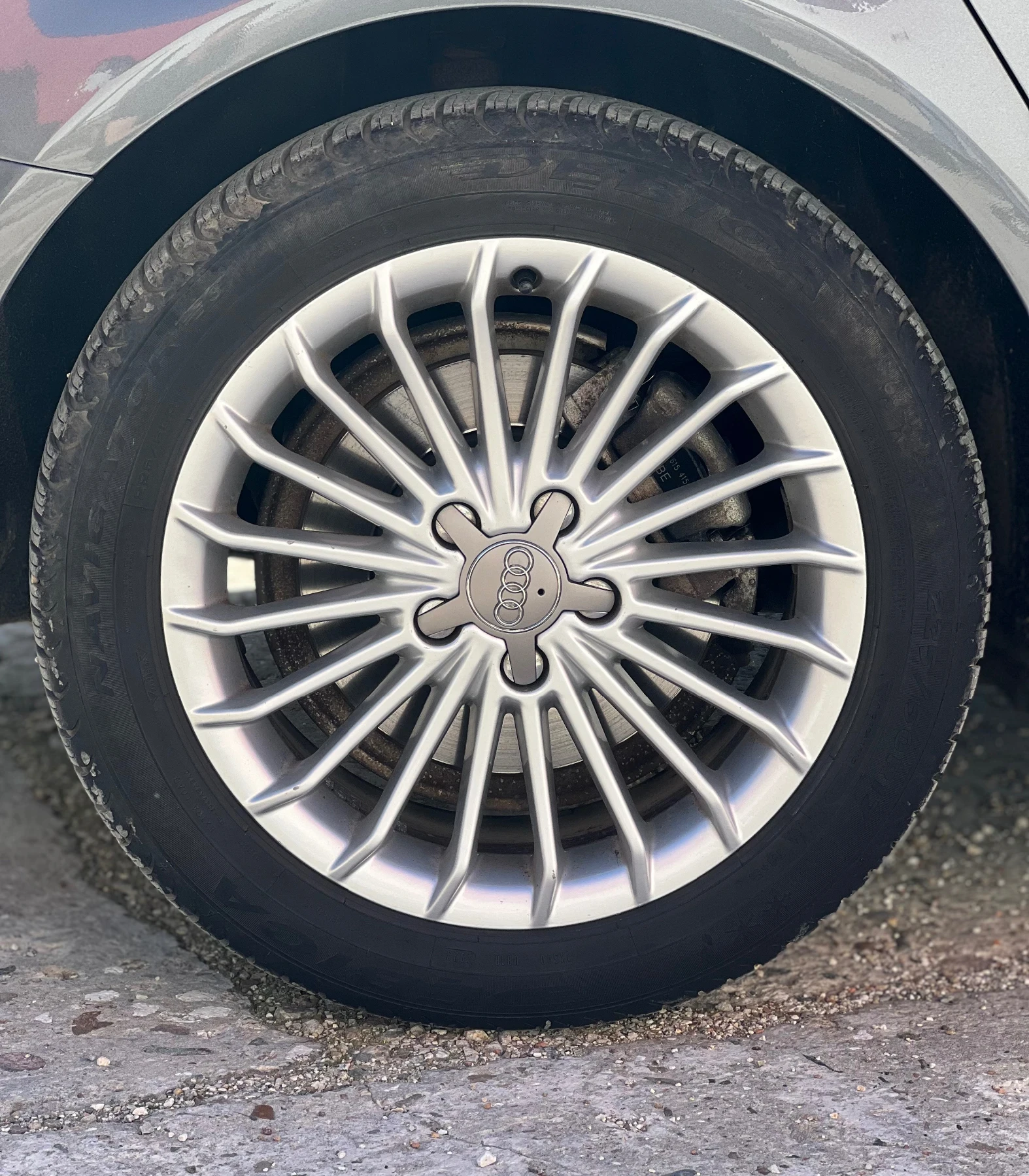 Audi A4 2.0 TDI, снимка 9 - Автомобили и джипове - 54376273
