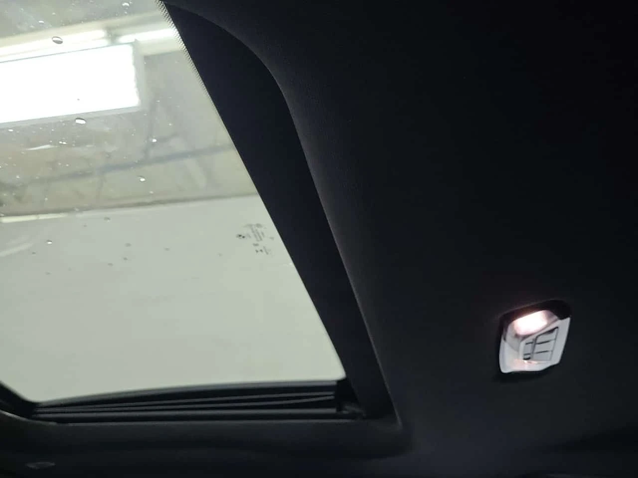 BMW i4 * EDRIVE40 * 360 * AMBIENT * SUNROOF * KEYLESS, снимка 12 - Автомобили и джипове - 54383849