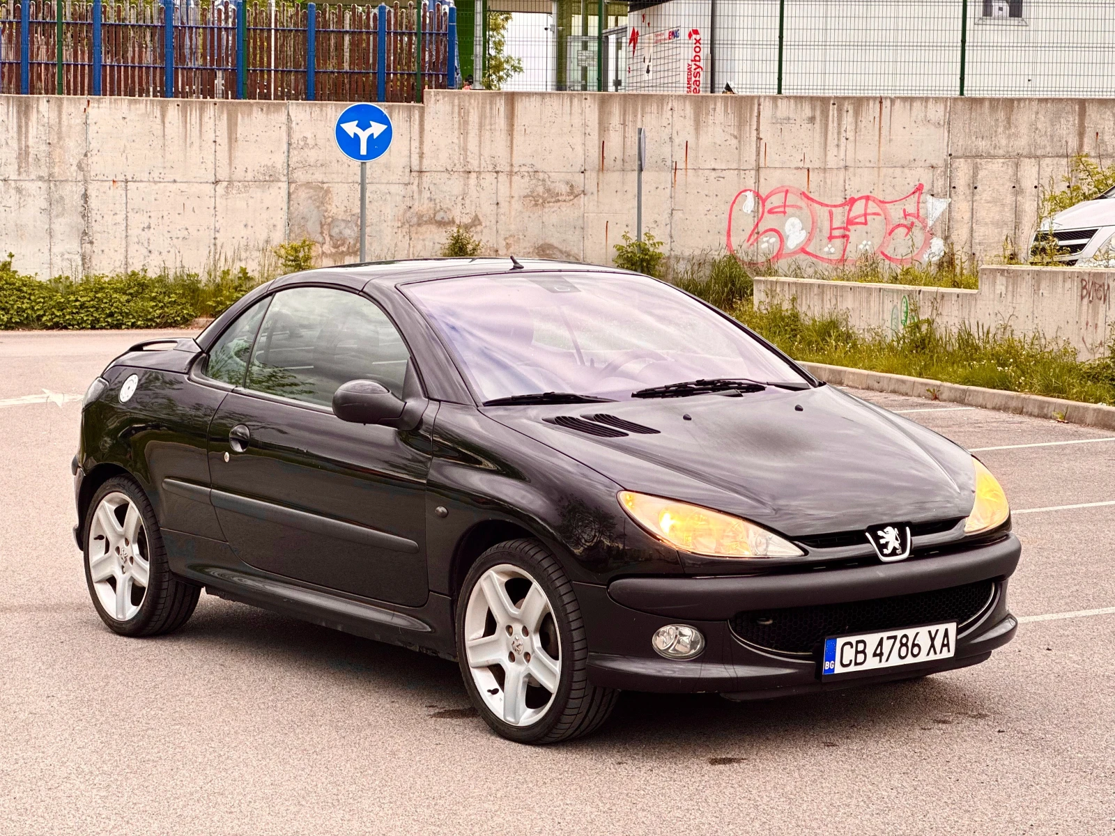 Peugeot 206 cc, снимка 5 - Автомобили и джипове - 54496063