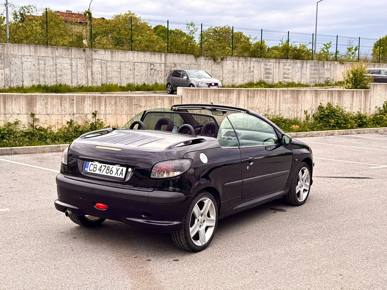 Peugeot 206 cc, снимка 8 - Автомобили и джипове - 54496063