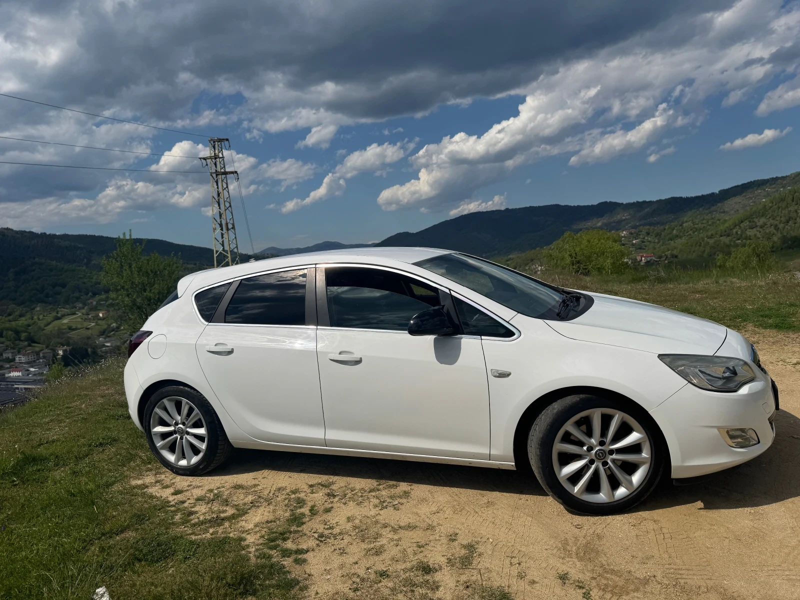 Opel Astra, снимка 2 - Автомобили и джипове - 54681509