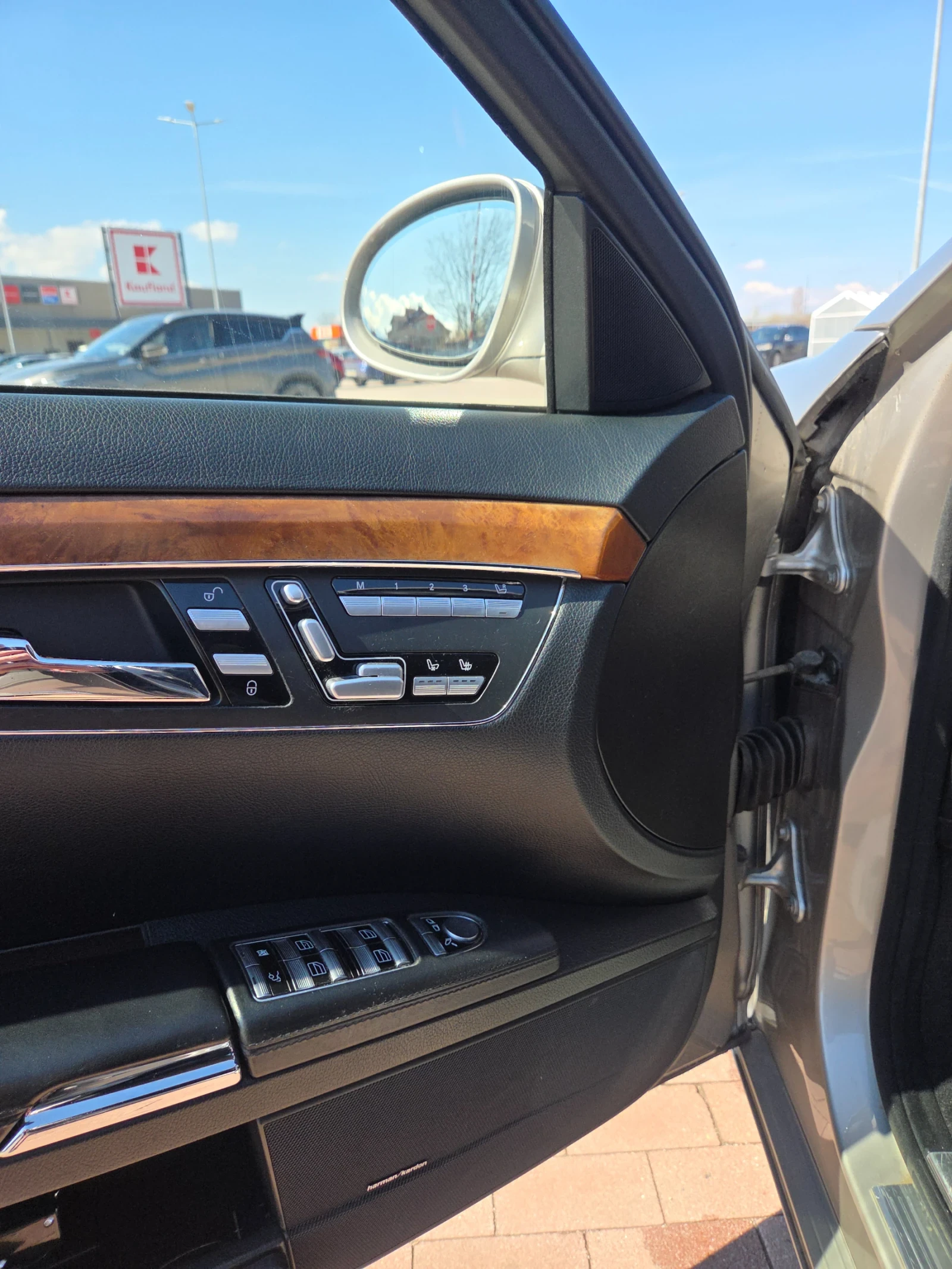 Mercedes-Benz S 500 Цена до 07.06.2026 !!! Газ-Бензин, снимка 11 - Автомобили и джипове - 54720910