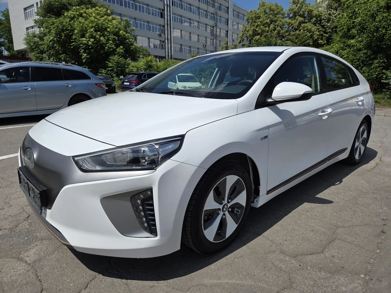 Hyundai Ioniq Full electric