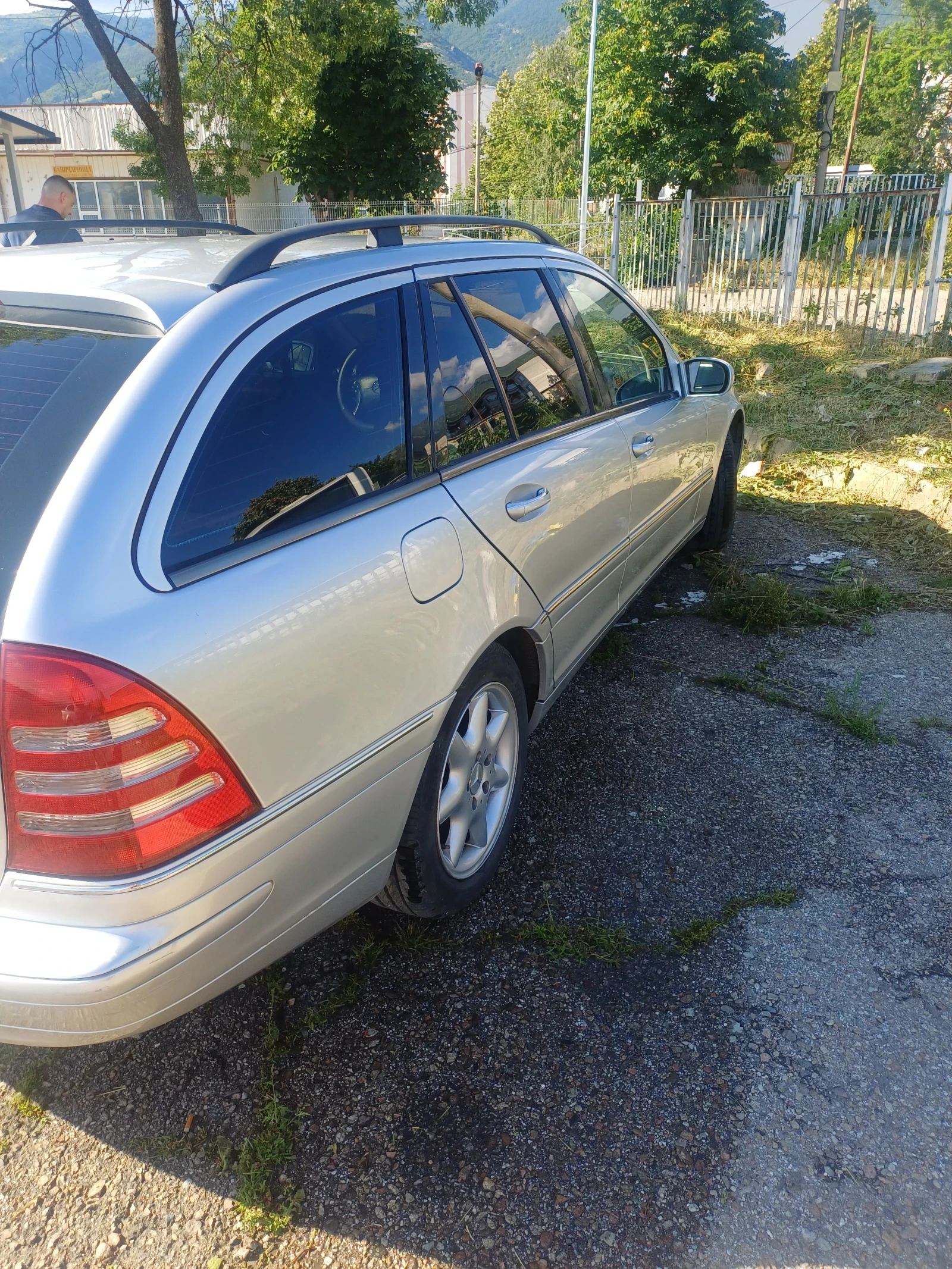 Mercedes-Benz C 180 1.8 компресор, снимка 2 - Автомобили и джипове - 54972602
