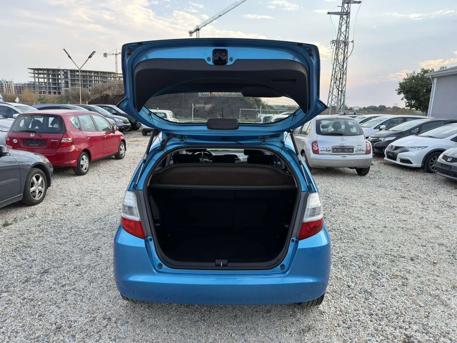 Honda Jazz 1.4i Swiss, снимка 8 - Автомобили и джипове - 55149015