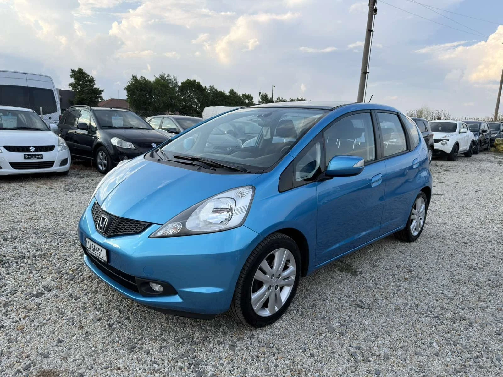 Honda Jazz 1.4i Swiss, снимка 2 - Автомобили и джипове - 55149015
